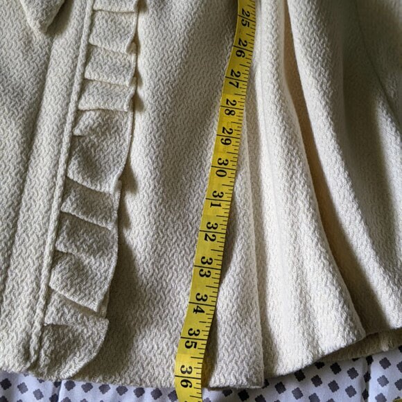 Ladies coat - Picture 9 of 10